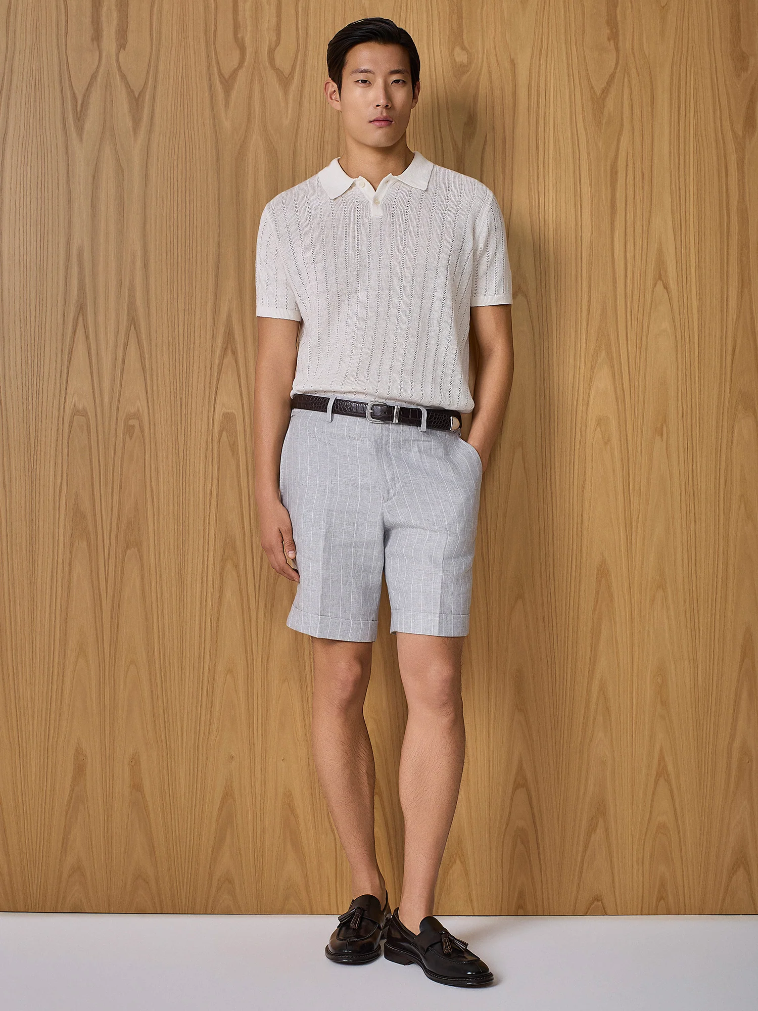 Bermuda sartoriale in lino grigio chiaro gessato