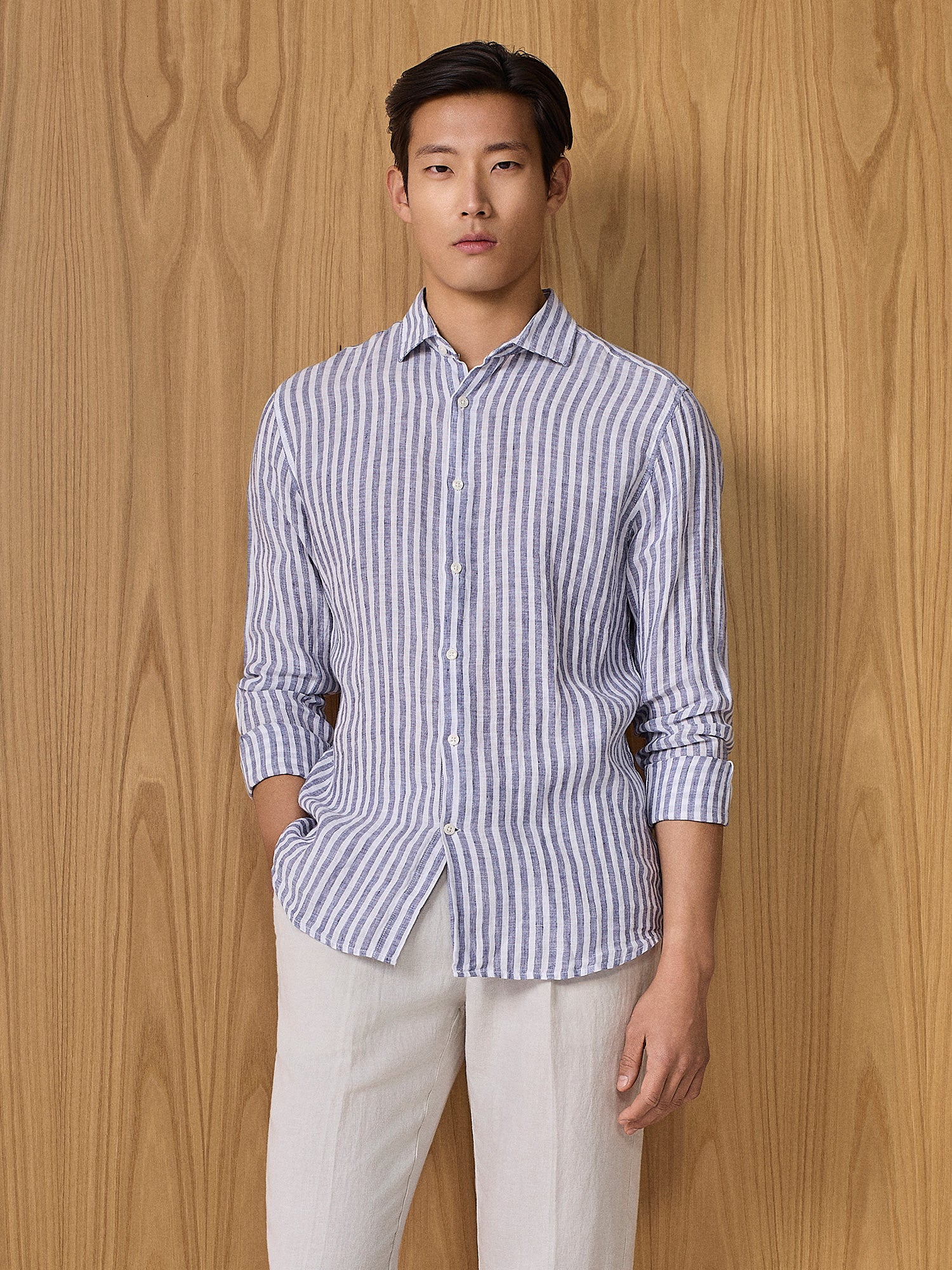 Camicia in lino a righe blu