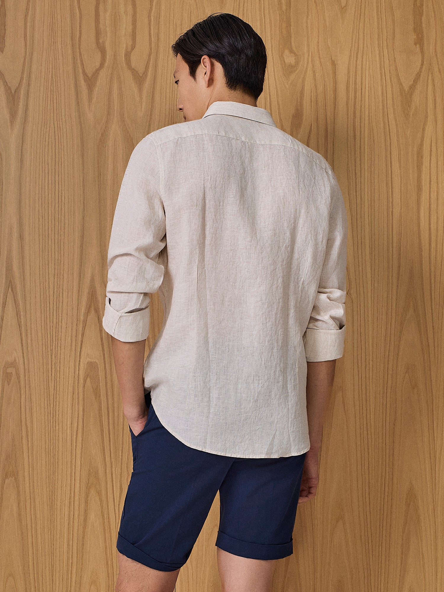 Camicia lino con tasche beige - Image 4