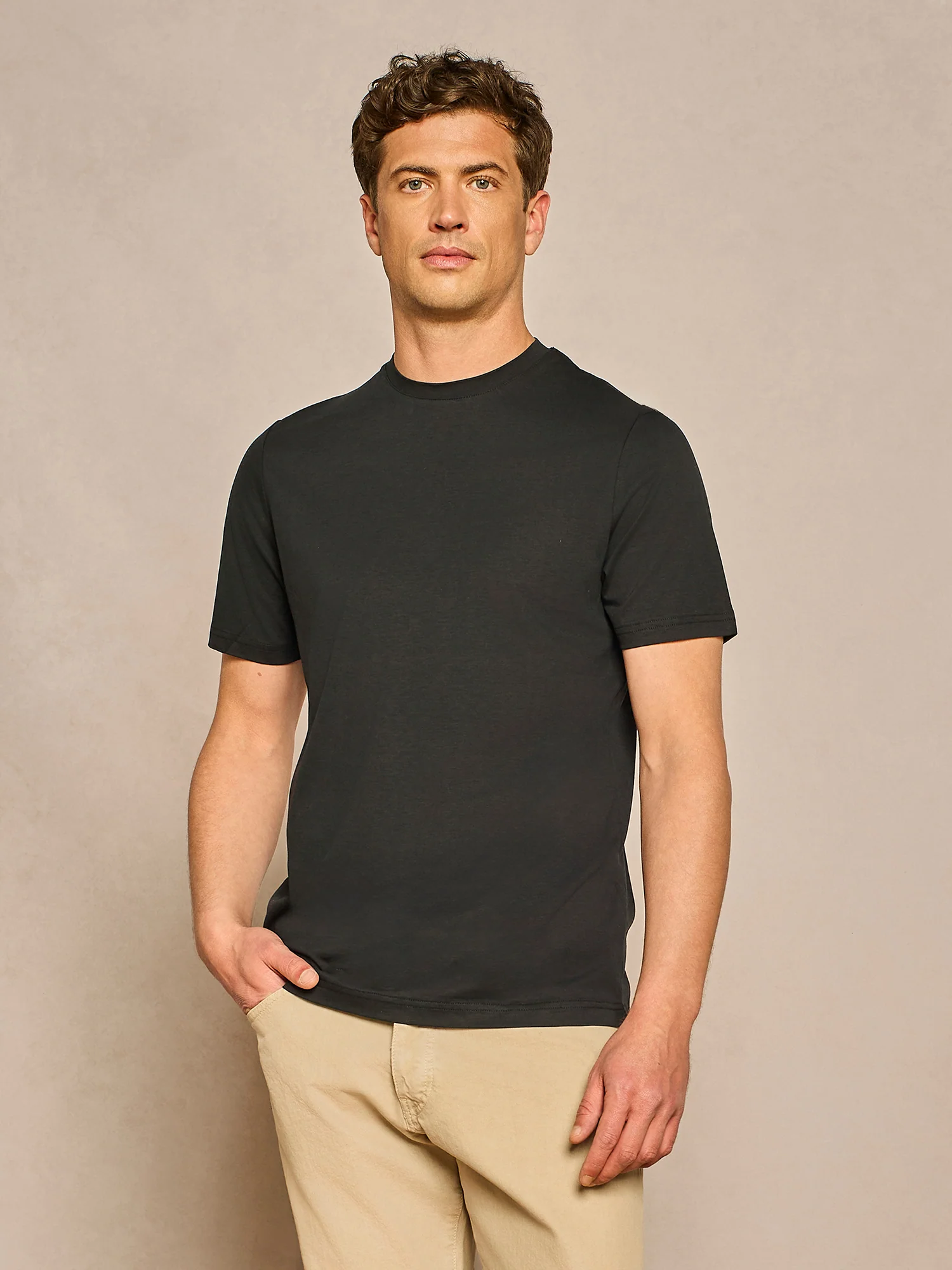 T-shirt ultralight in fluid jersey nera